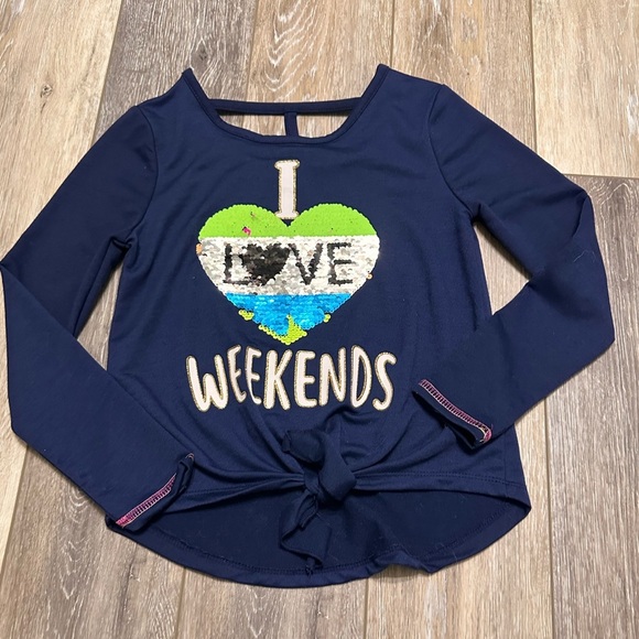 ❤️  girls navy blue with color changing sequins sweater. New - Picture 7 of 9